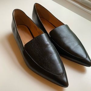 Halogen Pointy-toe loafers